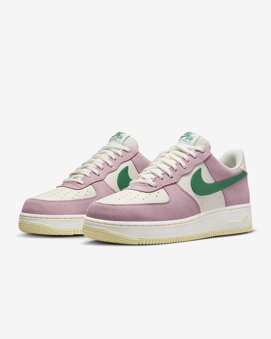 Nike Air Force 1 07 LV8 Men s Shoes. Nike